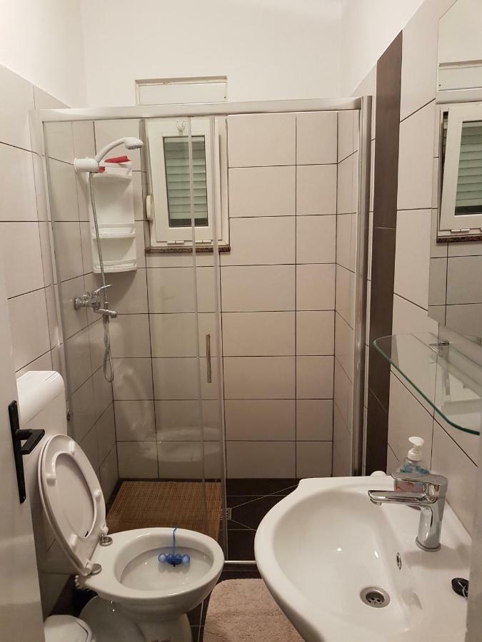 Apartmani Dubravka Bibinje Eksteriør bilde